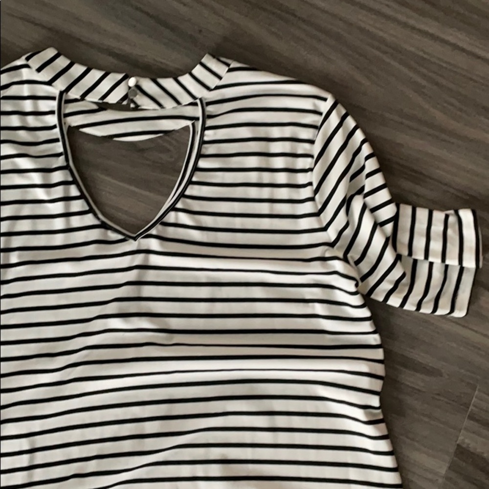 Striped Dress - Picture 4 of 4